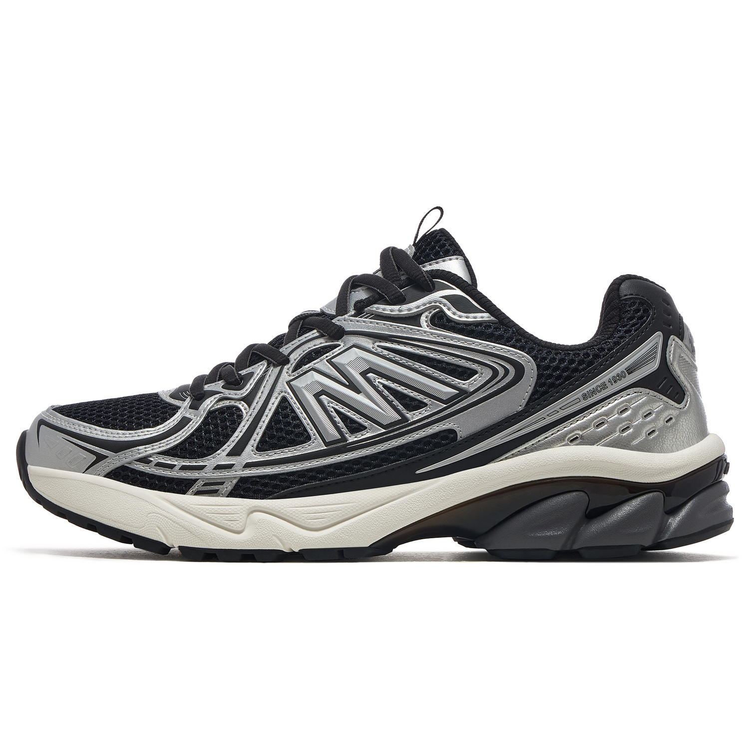 CAMEL Низкие беговые кроссовки мужские черно-серебристые, цвет Black/Silver 
CAMEL Низкие беговые кроссовки мужские черно-серебристые, цвет Black/Silver