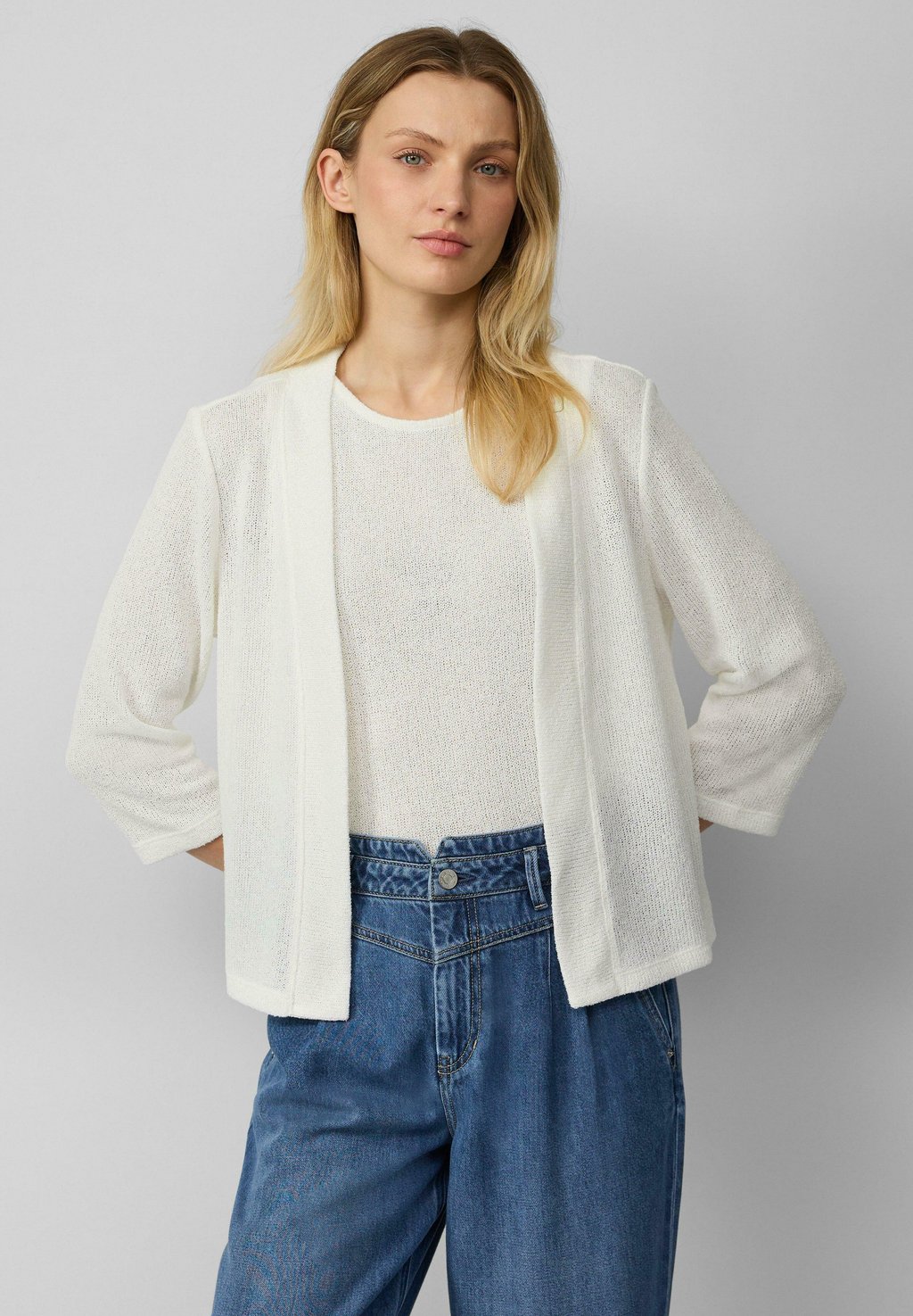 Кардиган MIT 3/4-ÄRMELN s.Oliver, кремовый 
Кардиган MIT 3/4-ÄRMELN s.Oliver, кремовый