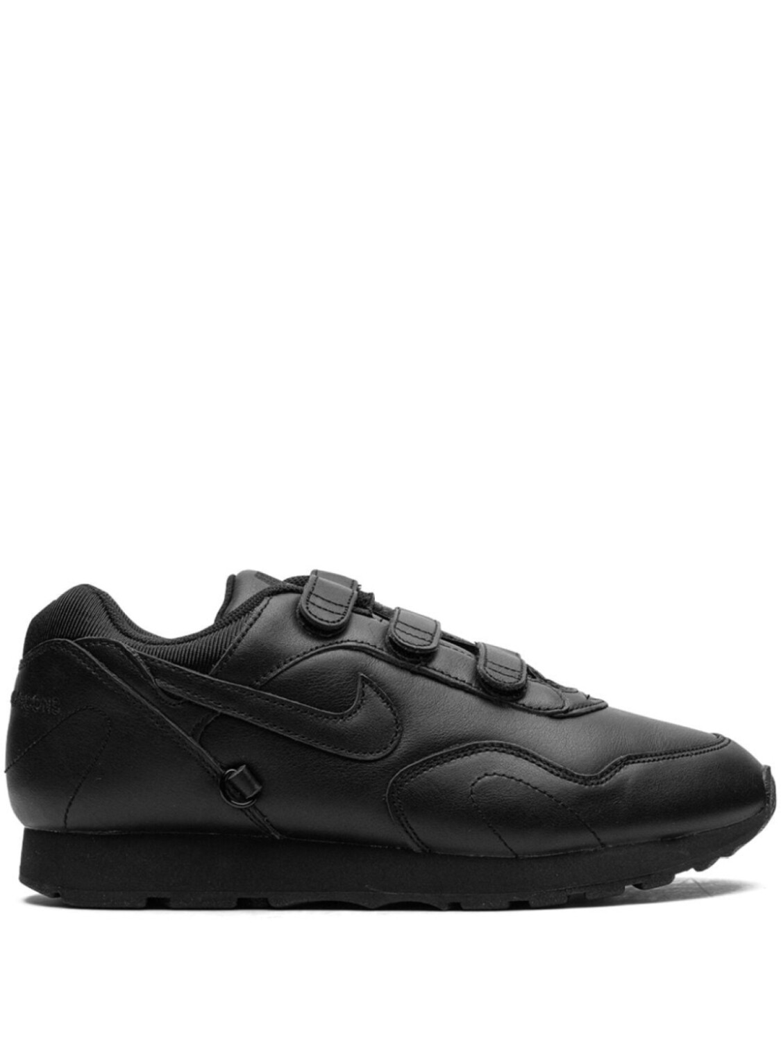 Nike кроссовки Outburst Triple Black из коллаборации с Comme des Garçons, черный 
Nike кроссовки Outburst Triple Black из коллаборации с Comme des Garçons, черный