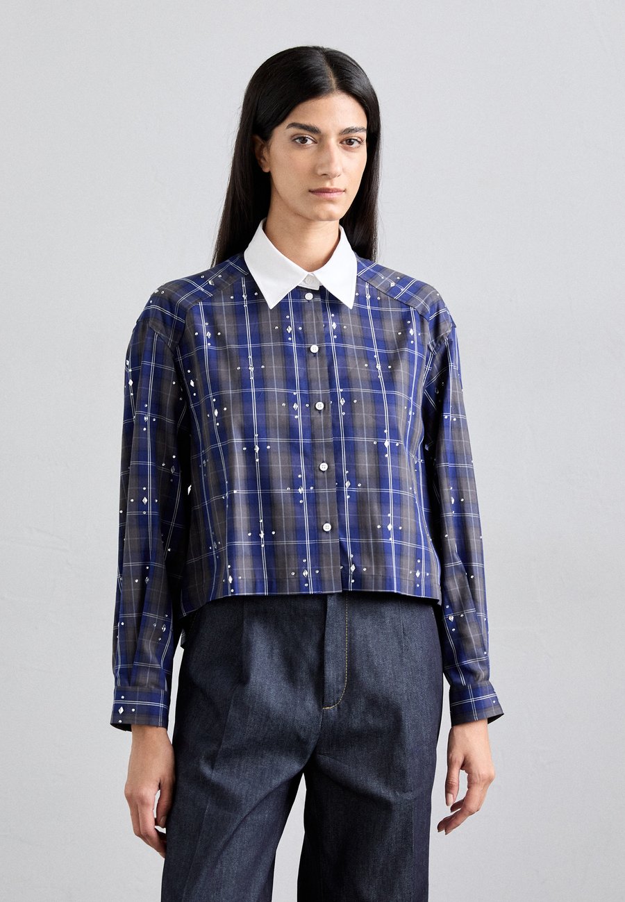 Блуза sandro Button-down blouse, Blue
Блуза sandro Button-down blouse, Blue