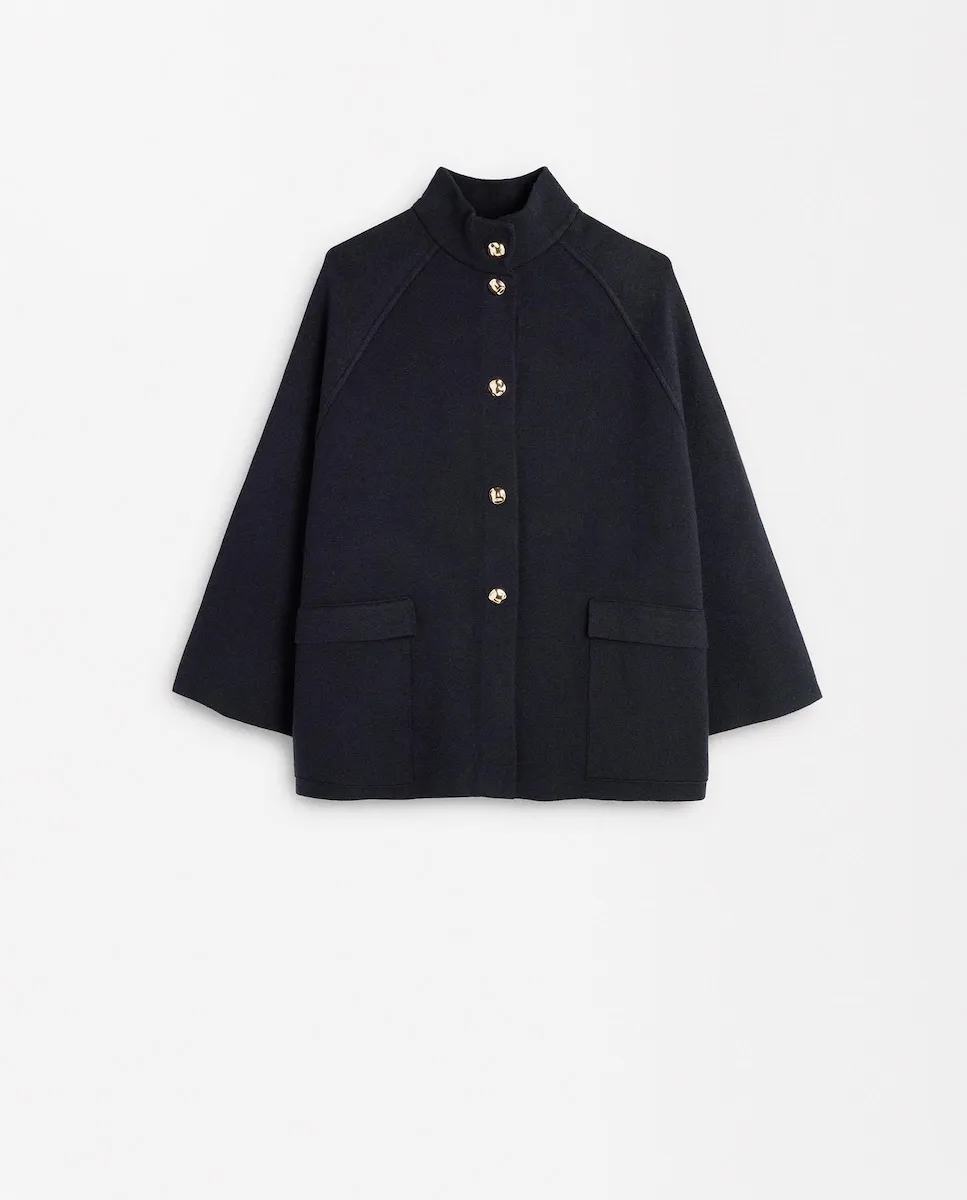 Женский вязаный пончо с высоким воротником и пуговицами Parfois, темно-синий
Женский вязаный пончо с высоким воротником и пуговицами Parfois, темно-синий