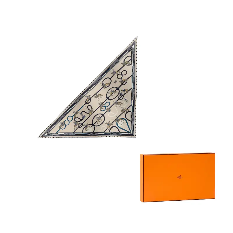 HERMES Вязаный шарф женский бежевый, Beige
HERMES Вязаный шарф женский бежевый, Beige