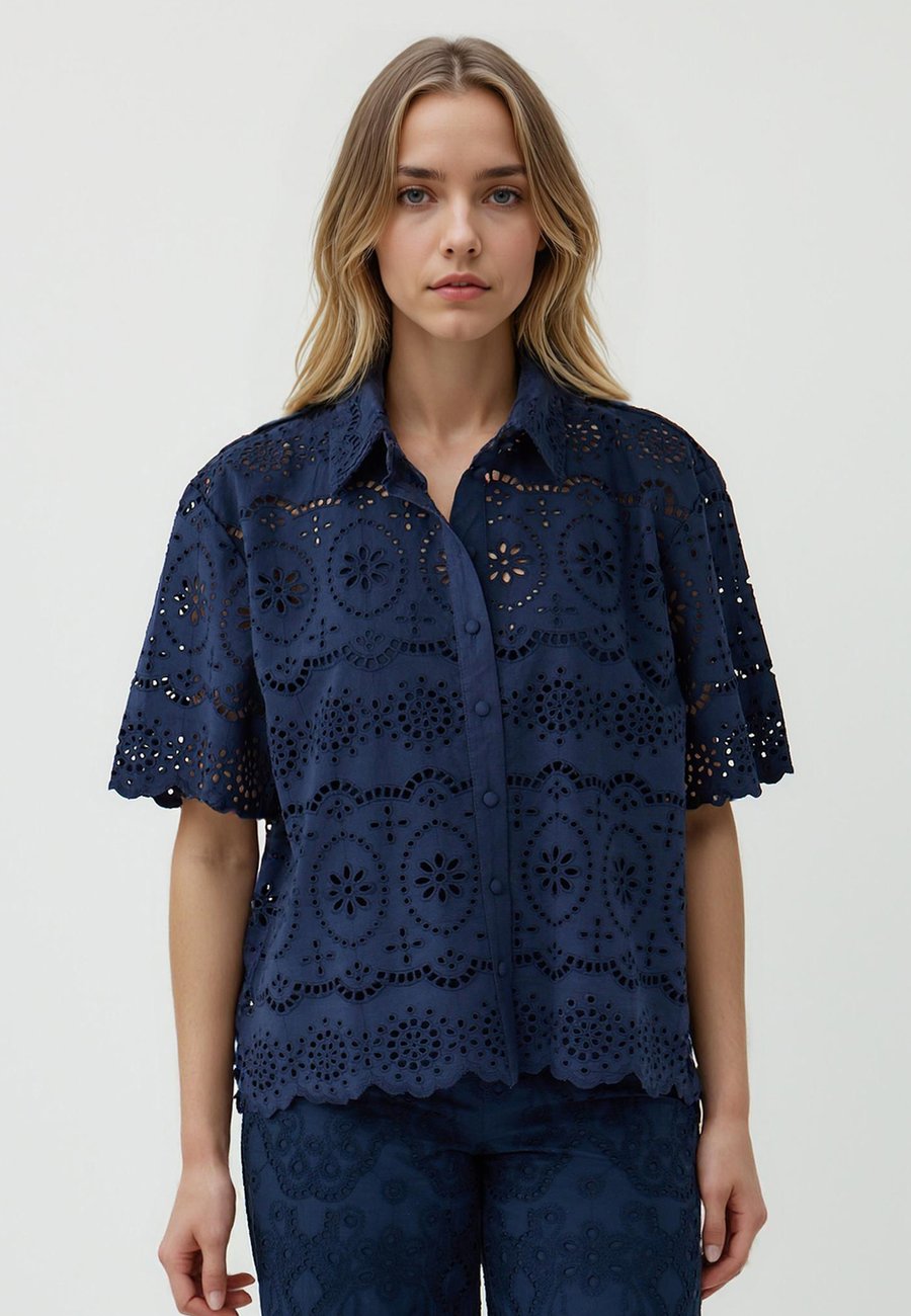 Блуза Jimmy Key Button-down blouse, Dark Blue
Блуза Jimmy Key Button-down blouse, Dark Blue