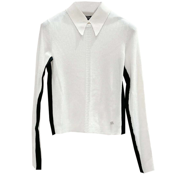 Свитер женский Chanel, белый / черный
Свитер женский Chanel, белый / черный