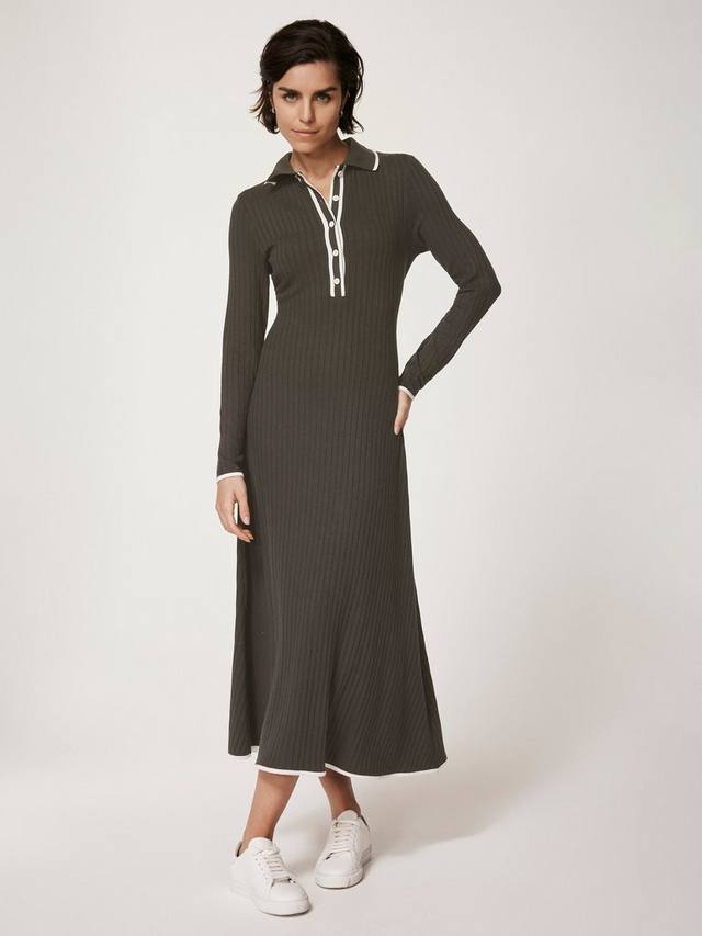 Трикотажное платье поло миди Mint Velvet, цвет Green Khaki
Трикотажное платье поло миди Mint Velvet, цвет Green Khaki