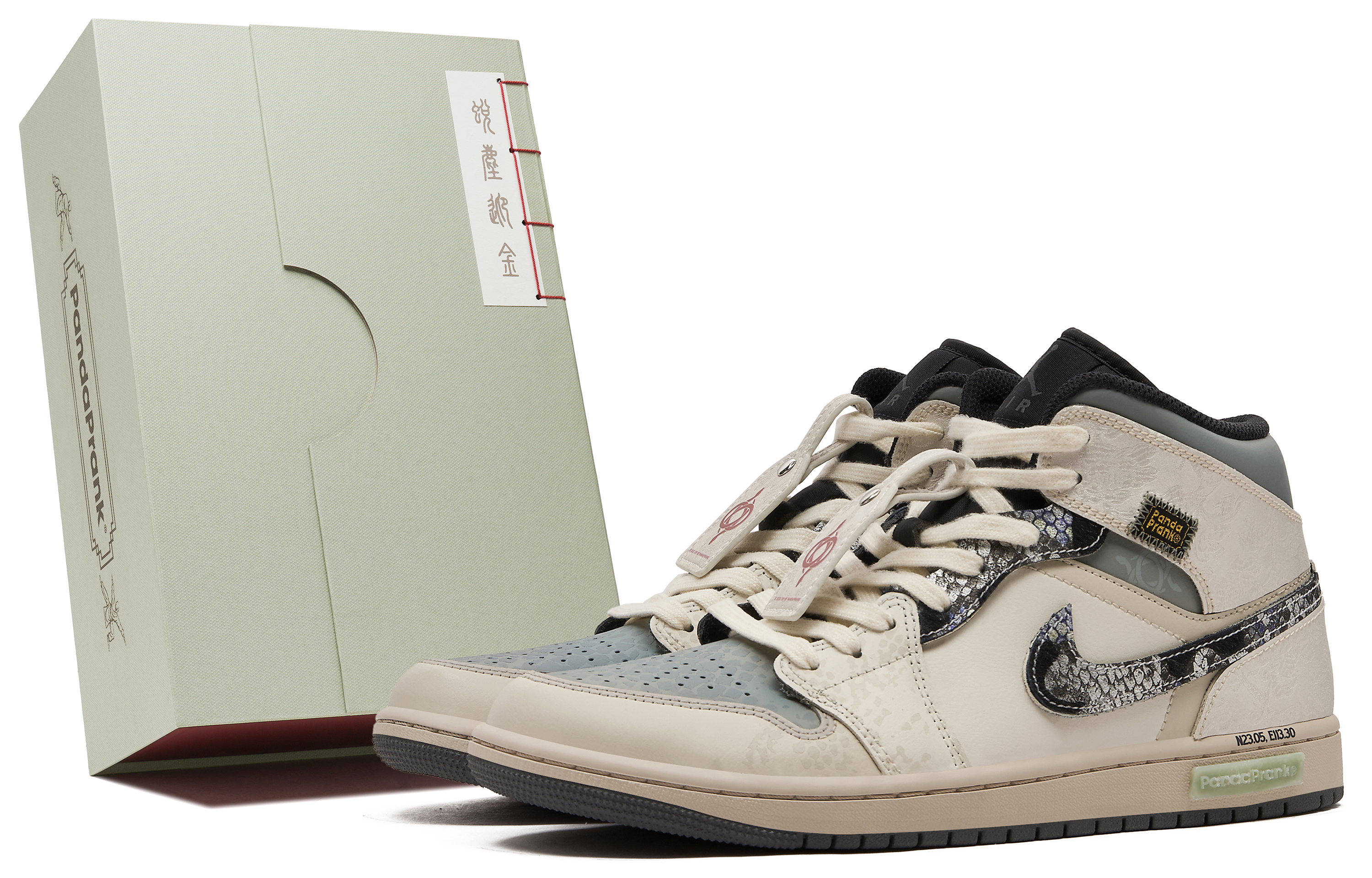 Jordan Баскетбольные кроссовки Air 1 Anti-Slip, износостойкие, винтажные, среднего размера, мужские, серебристо-черные
Jordan Баскетбольные кроссовки Air 1 Anti-Slip, износостойкие, винтажные, среднего размера, мужские, серебристо-черные