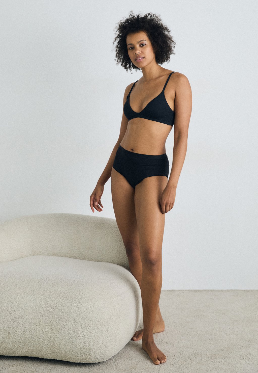 Трусы-брифы SENSE MIDI 2 PACK Triumph, черный
Трусы-брифы SENSE MIDI 2 PACK Triumph, черный