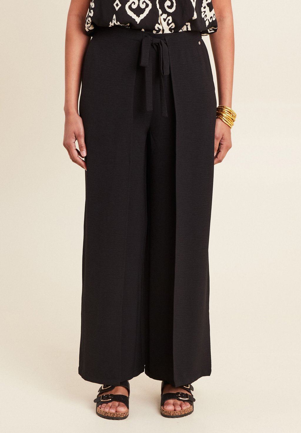 Брюки Breal, черный
Брюки Breal, черный