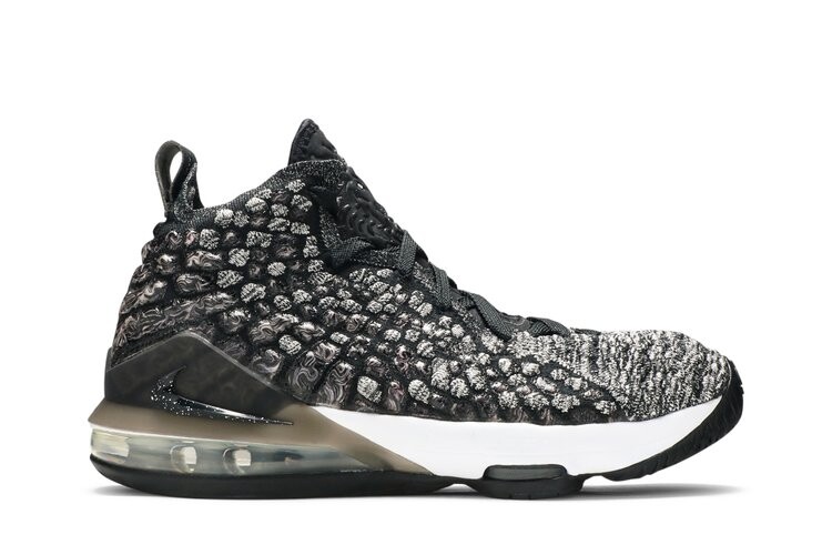 Кроссовки Nike LeBron 17 BG, черный
Кроссовки Nike LeBron 17 BG, черный