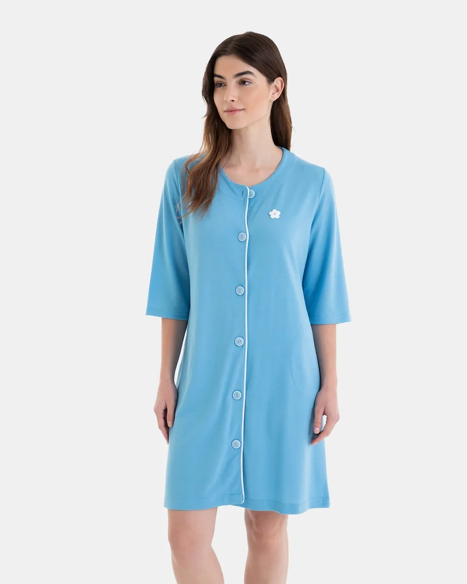 Короткий женский халат с рукавами 3/4 и пуговицами Massana, синий
Короткий женский халат с рукавами 3/4 и пуговицами Massana, синий