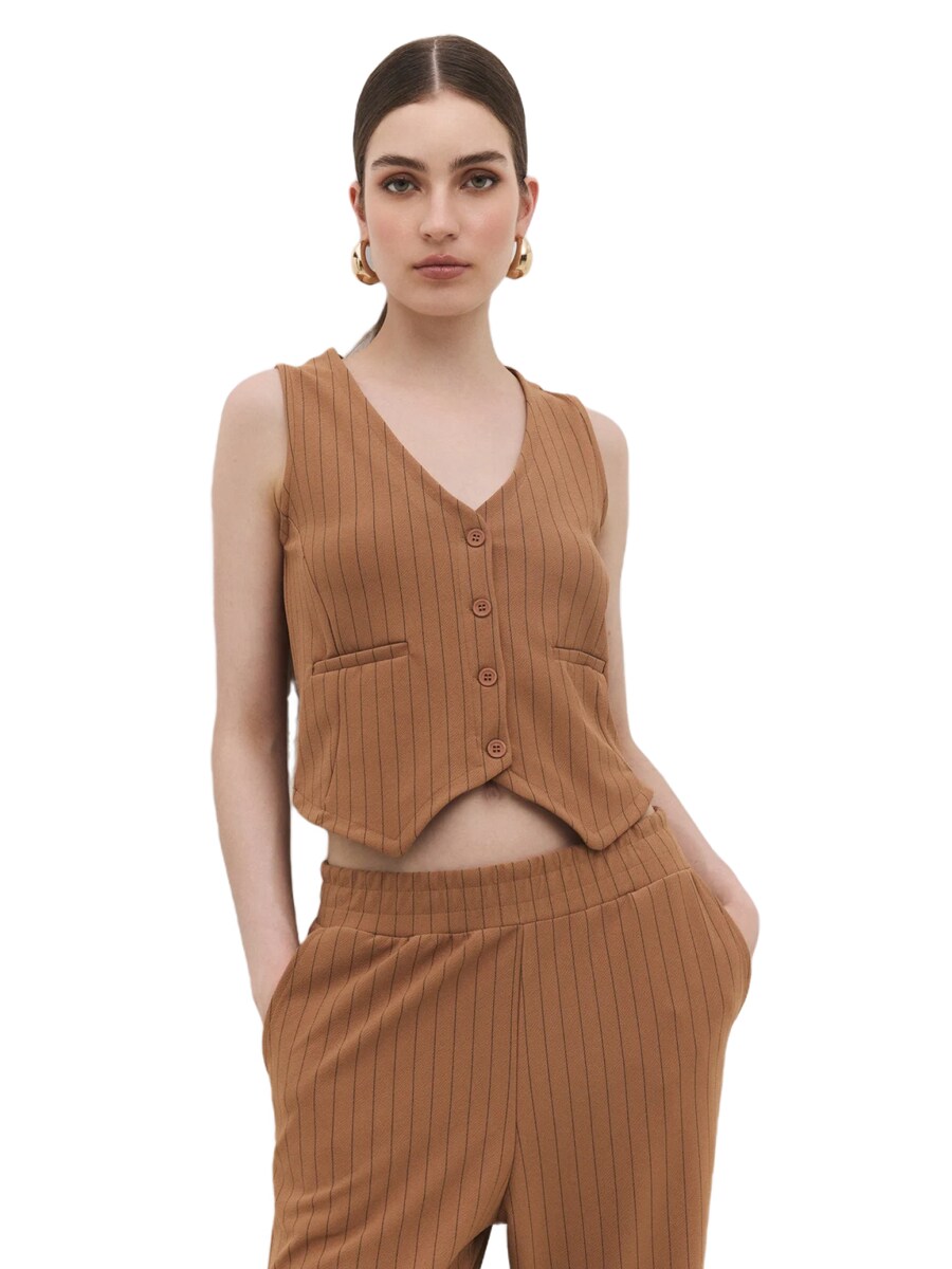 Костюмный жилет No Matter What, карамель
Костюмный жилет No Matter What, карамель