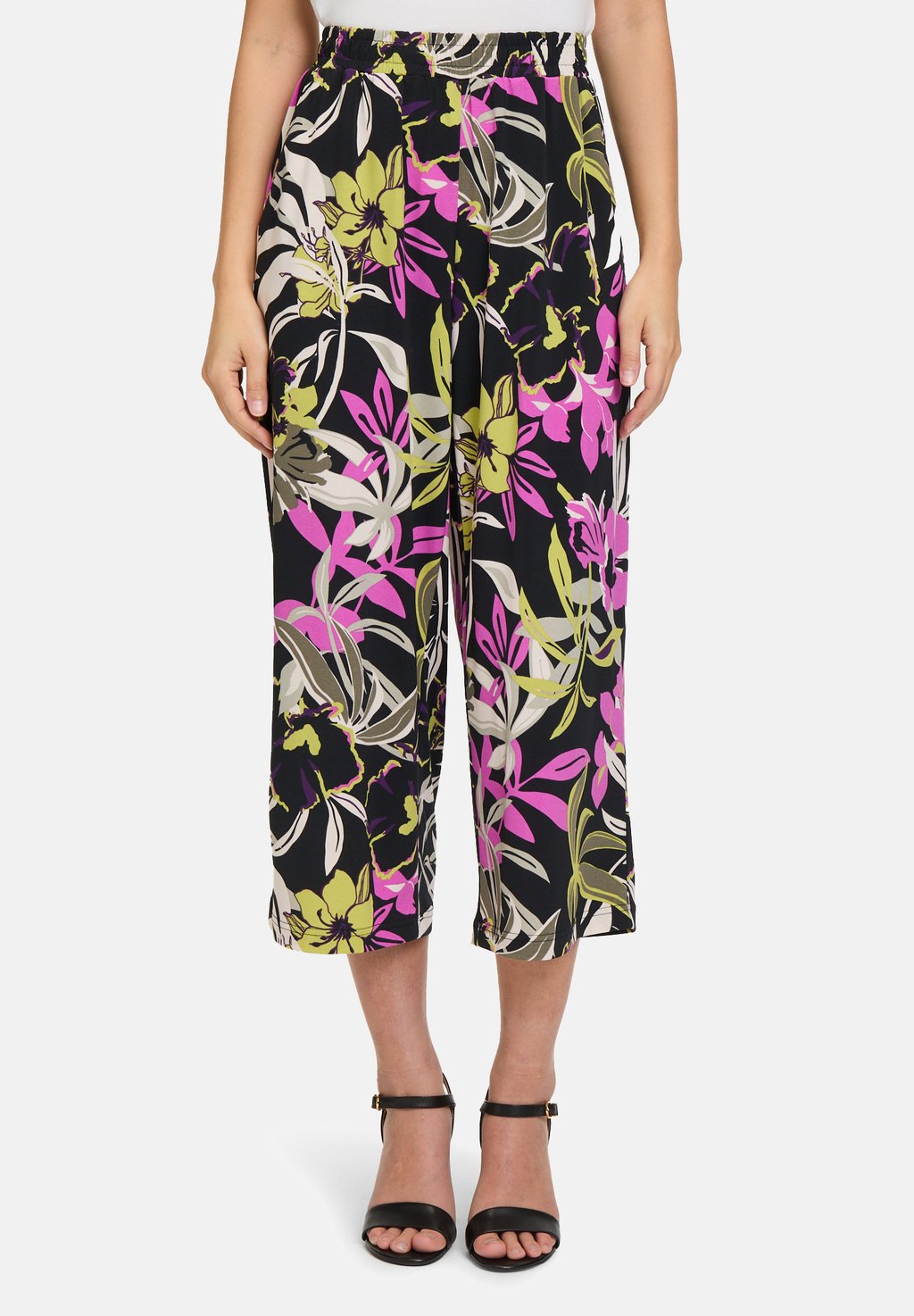 Брюки BMIT EINGRIFFTASCHEN Betty Barclay, черный
Брюки BMIT EINGRIFFTASCHEN Betty Barclay, черный