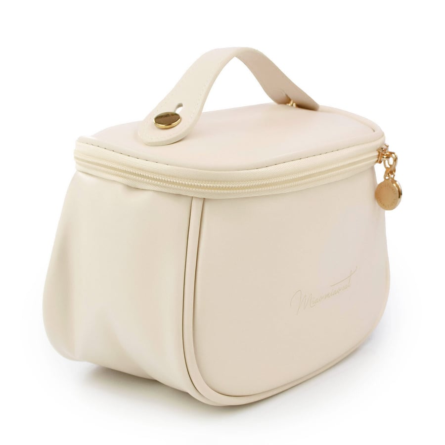 ДОРОЖНАЯ КОСМЕТИЧКА БОЛЬШАЯ ЖЕНСКАЯ ОРГАНАЙЗЕР для косметики Alessio
ДОРОЖНАЯ КОСМЕТИЧКА БОЛЬШАЯ ЖЕНСКАЯ ОРГАНАЙЗЕР для косметики Alessio