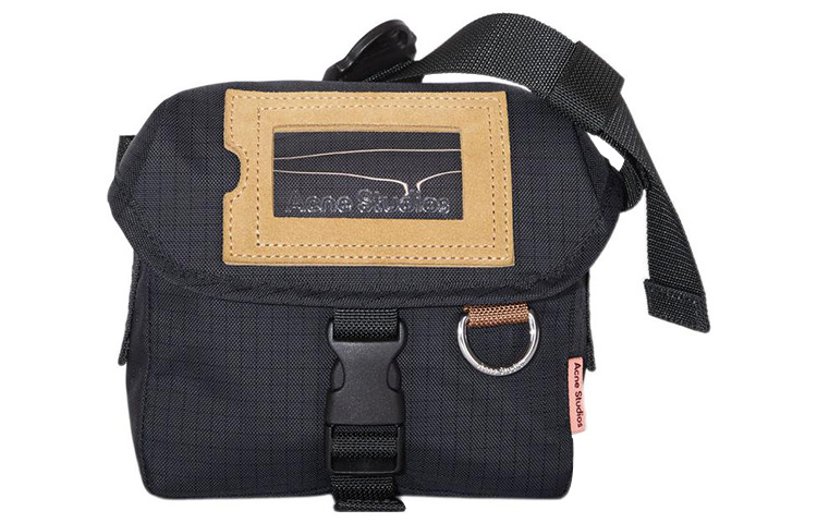 Acne Studios Нейлоновый мессенджер
Acne Studios Нейлоновый мессенджер