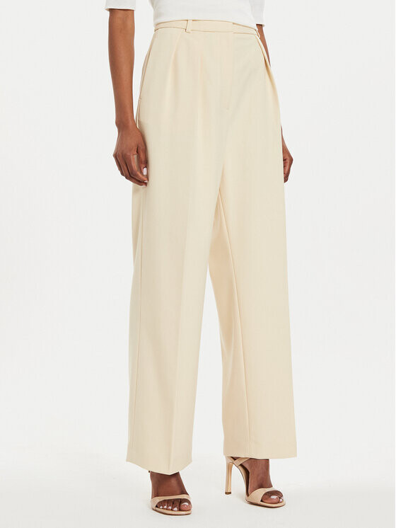 Тканевые брюки свободного кроя Tommy Hilfiger, бежевый
Тканевые брюки свободного кроя Tommy Hilfiger, бежевый