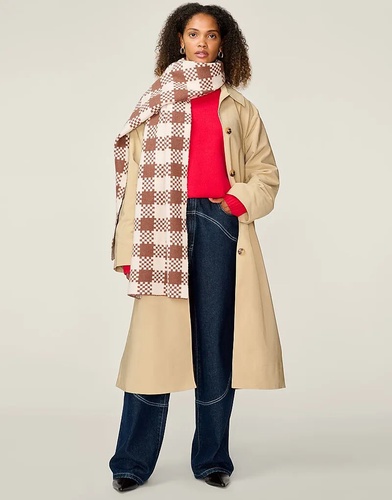 Мягкий широкий клетчатый шарф Omnes Accessories Rejina коричневого цвета с начесом
Мягкий широкий клетчатый шарф Omnes Accessories Rejina коричневого цвета с начесом