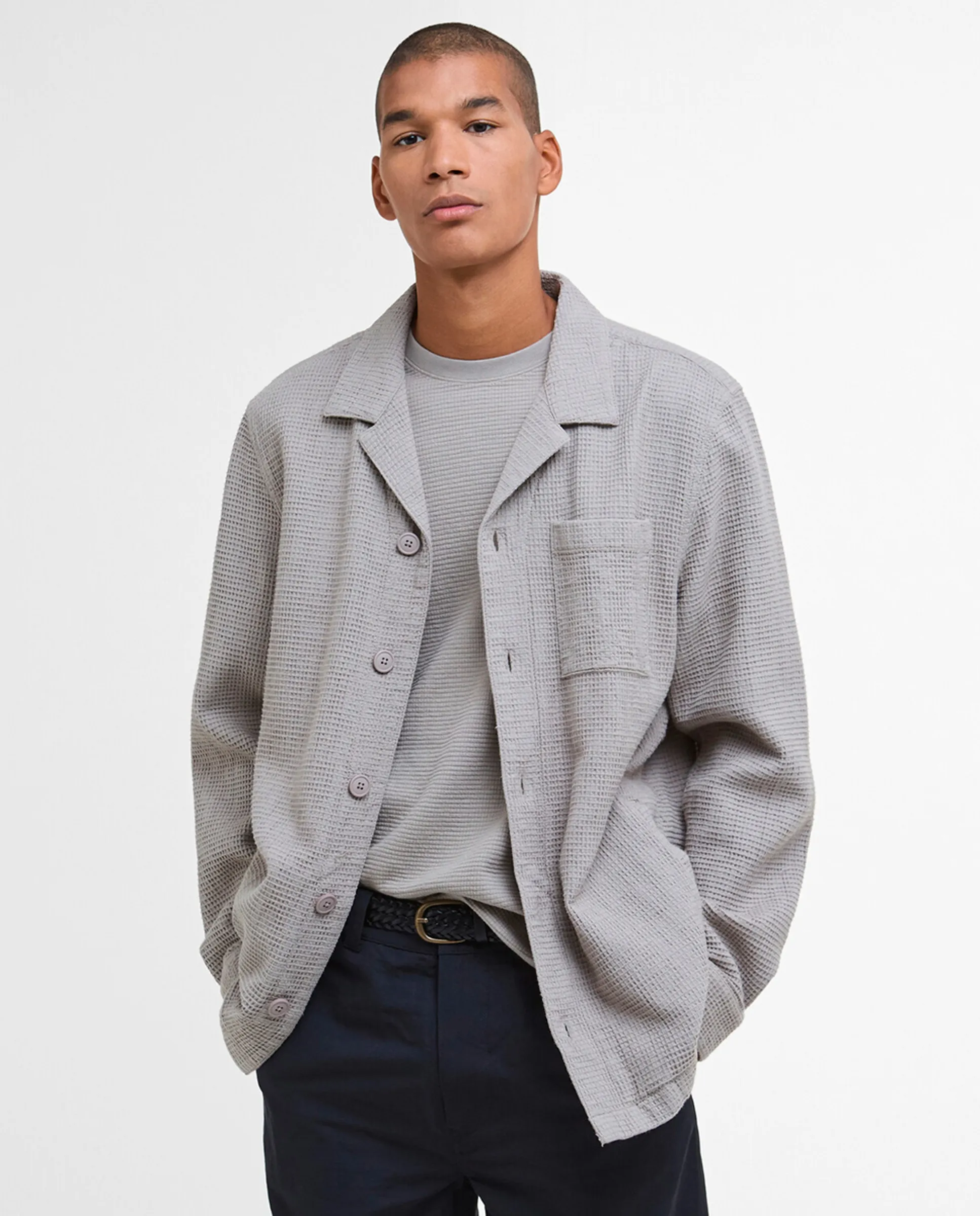 Мужская однотонная рубашка с длинным рукавом и карманом Barbour, серый
Мужская однотонная рубашка с длинным рукавом и карманом Barbour, серый