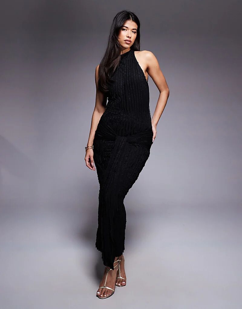 Платье миди ASOS DESIGN без рукавов с драпировкой, фактурное, черного цвета 
Платье миди ASOS DESIGN без рукавов с драпировкой, фактурное, черного цвета