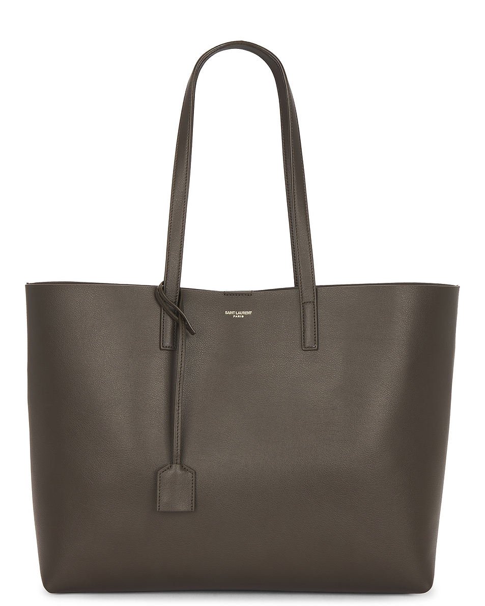 Сумка для покупок East West Saint Laurent, Light Musk
Сумка для покупок East West Saint Laurent, Light Musk