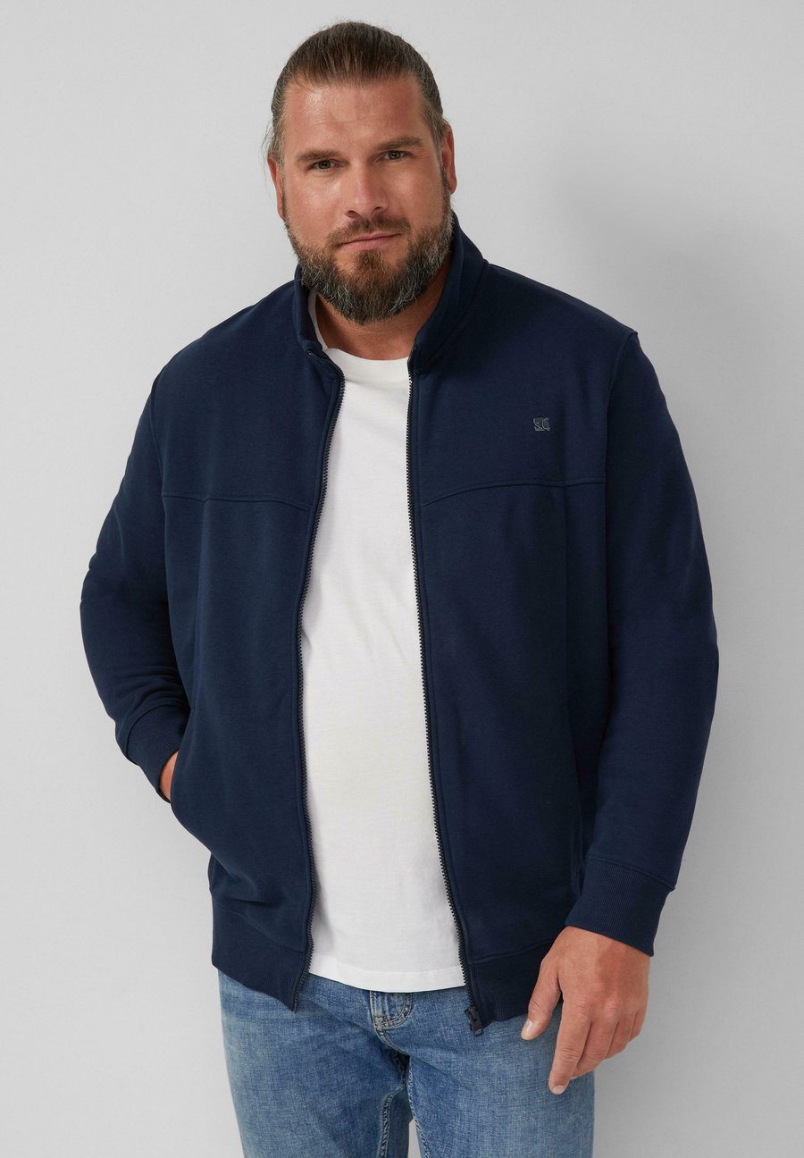 Толстовка s.Oliver Zip-up sweatshirt, Navy/Dark Blue
Толстовка s.Oliver Zip-up sweatshirt, Navy/Dark Blue