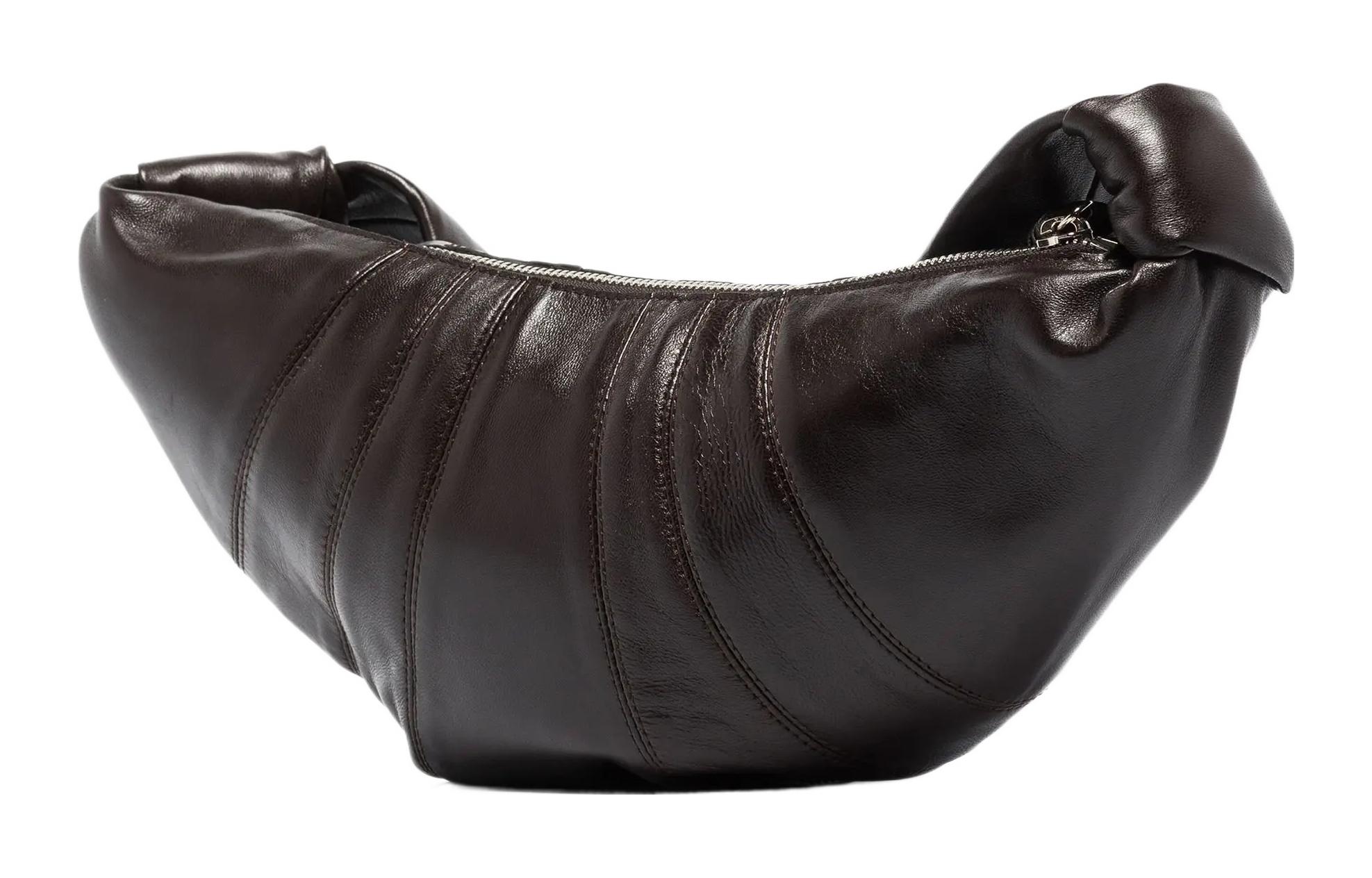 Серия Croissant Сумка-круассан из овчины, Женская Маленькая Сумка, Темный Шоколад Lemaire
Серия Croissant Сумка-круассан из овчины, Женская Маленькая Сумка, Темный Шоколад Lemaire