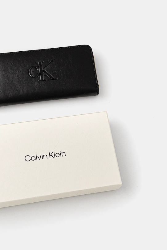 Кошелек Calvin Klein, черный
Кошелек Calvin Klein, черный