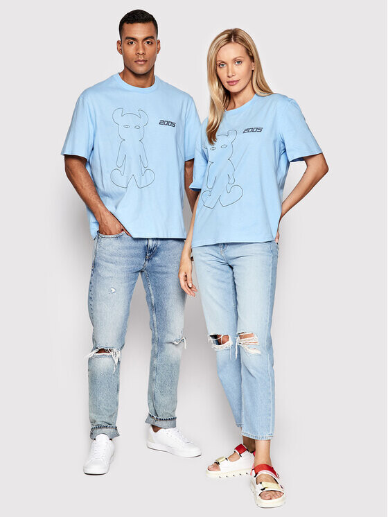 Футболка свободного кроя 2005, синий
Футболка свободного кроя 2005, синий