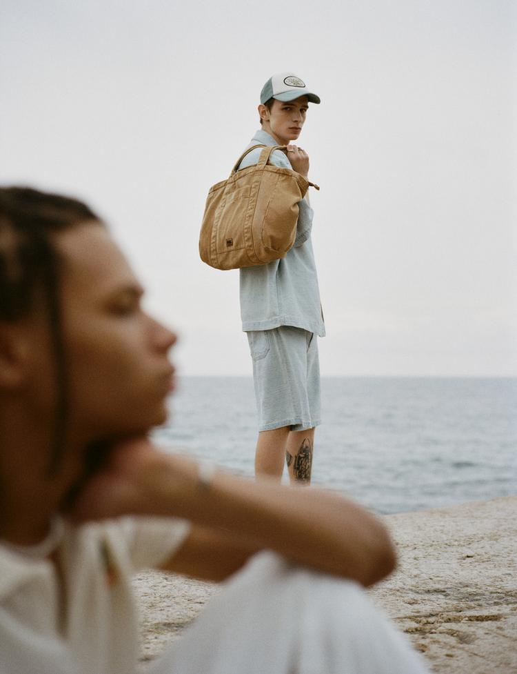 Холщовая сумка-тоут Pull And Bear, коричневый
Холщовая сумка-тоут Pull And Bear, коричневый