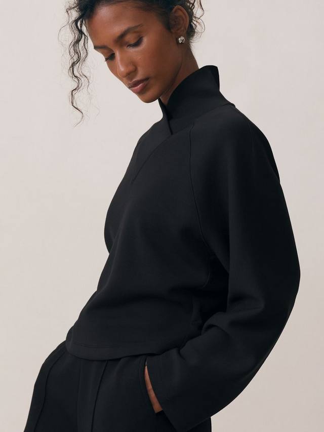 Толстовка Nova Cross с V-образным вырезом Reiss, Black
Толстовка Nova Cross с V-образным вырезом Reiss, Black