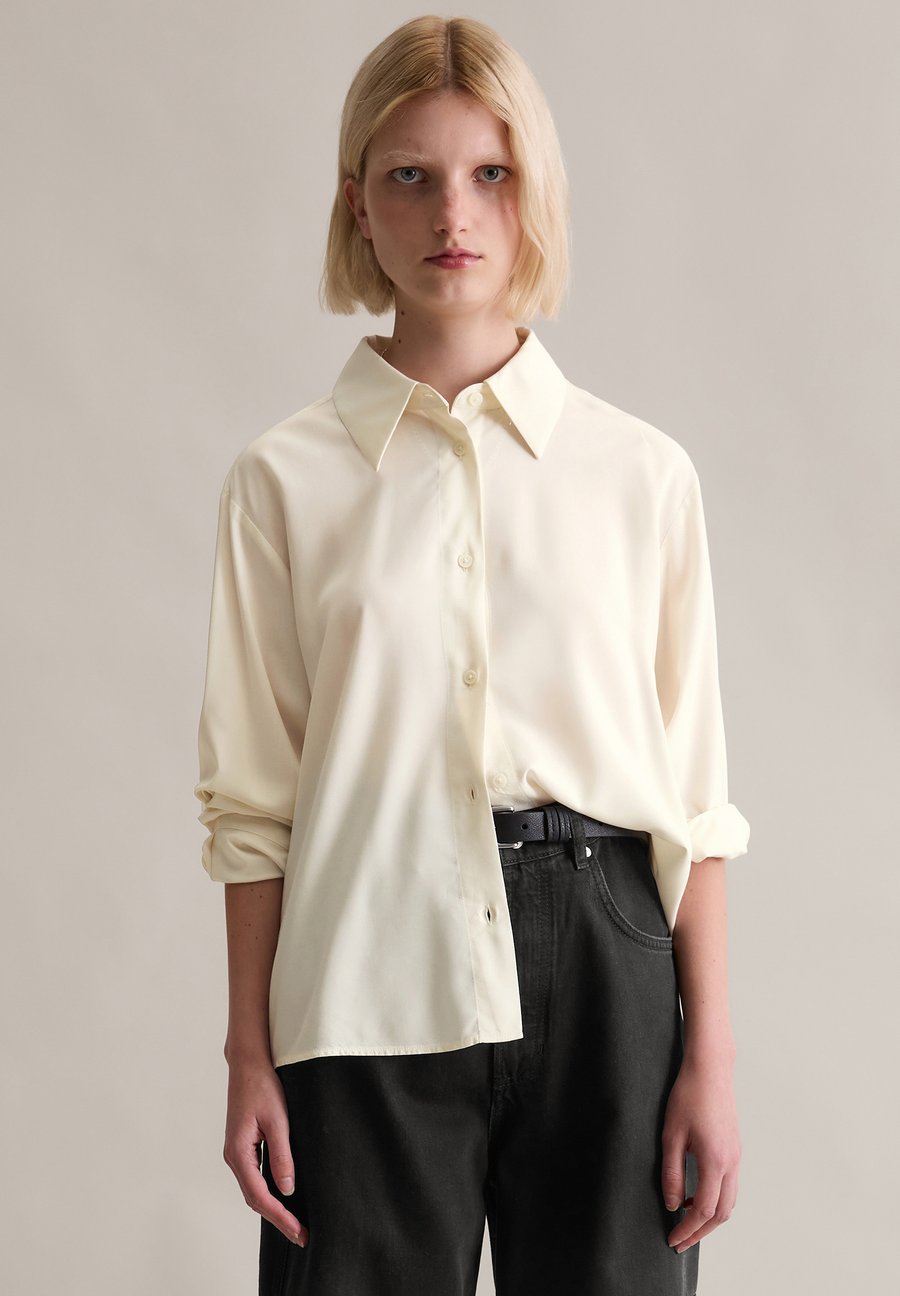 Блуза Marc O'Polo DENIM LONGSLEEVE, White Blush/Off-White
Блуза Marc O'Polo DENIM LONGSLEEVE, White Blush/Off-White