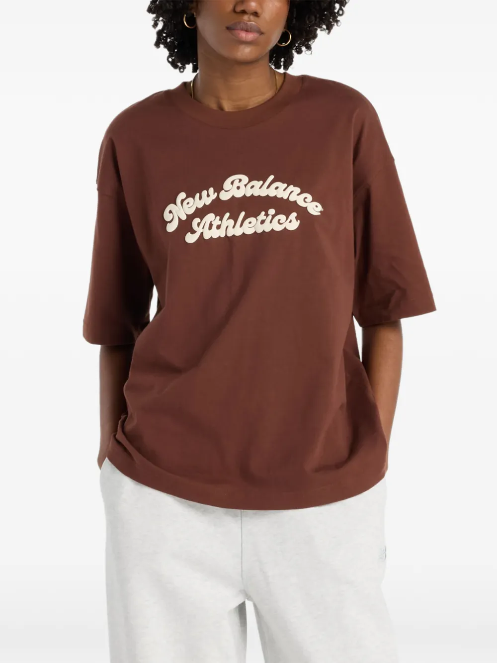 Футболка с принтом логотипа Linear Heritage New Balance, коричневый
Футболка с принтом логотипа Linear Heritage New Balance, коричневый