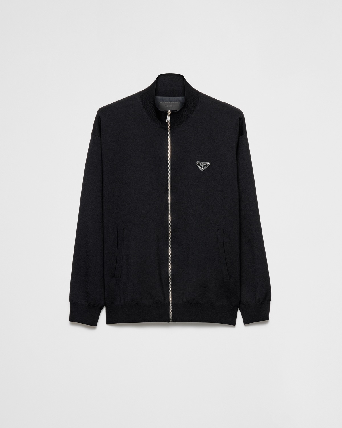 Кардиган из высококачественной шерсти Prada, черный
Кардиган из высококачественной шерсти Prada, черный