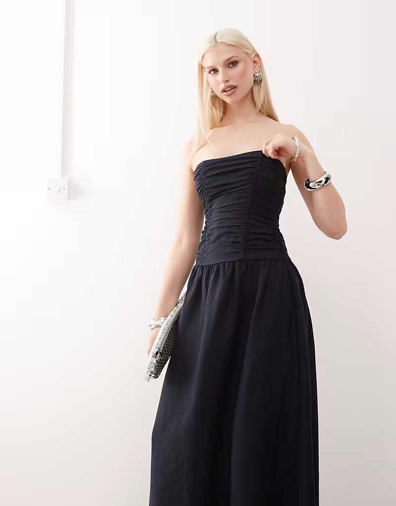 Платье-бандо Lioness Lush из льняной смеси с отделкой лифом и сборками, темно-синего цвета
Платье-бандо Lioness Lush из льняной смеси с отделкой лифом и сборками, темно-синего цвета