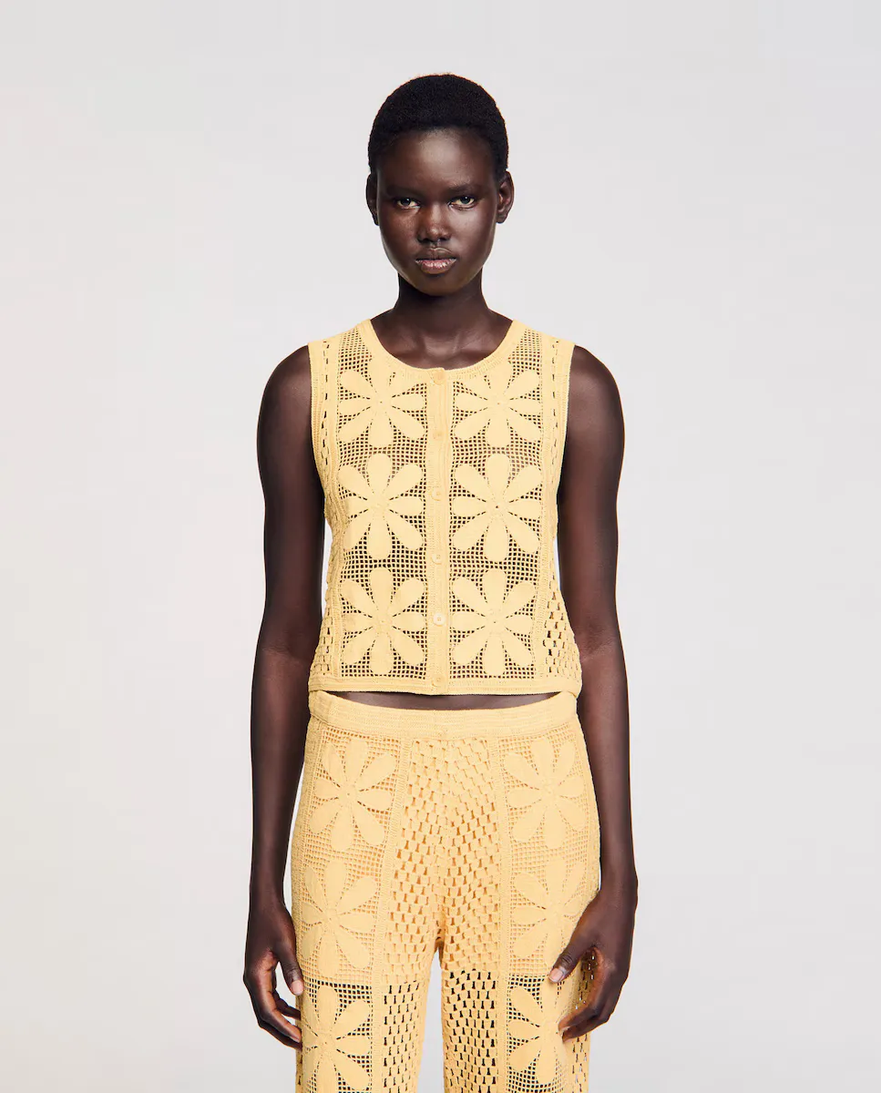 Вязаный крючком женский жилет Sandro, желтый 
Вязаный крючком женский жилет Sandro, желтый