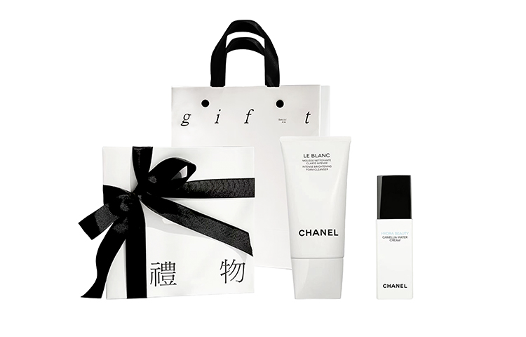 Набор для увлажнения кожи с цветком камелии очищающий осветляющий очищающее средство+тонизирующий освежающий 160мл подарок для девушки CHANEL
Набор для увлажнения кожи с цветком камелии очищающий осветляющий очищающее средство+тонизирующий освежающий 160мл подарок для девушки CHANEL
