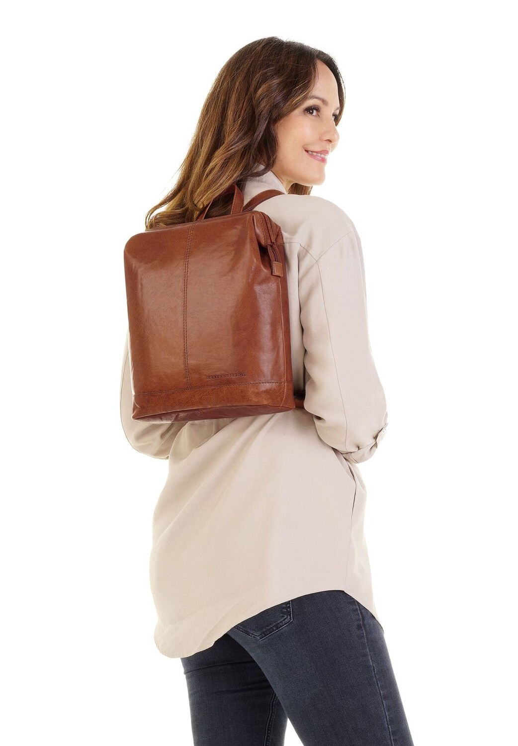 Рюкзак, натуральная кожа SPIKES & SPARROW, цвет Cognac
Рюкзак, натуральная кожа SPIKES & SPARROW, цвет Cognac