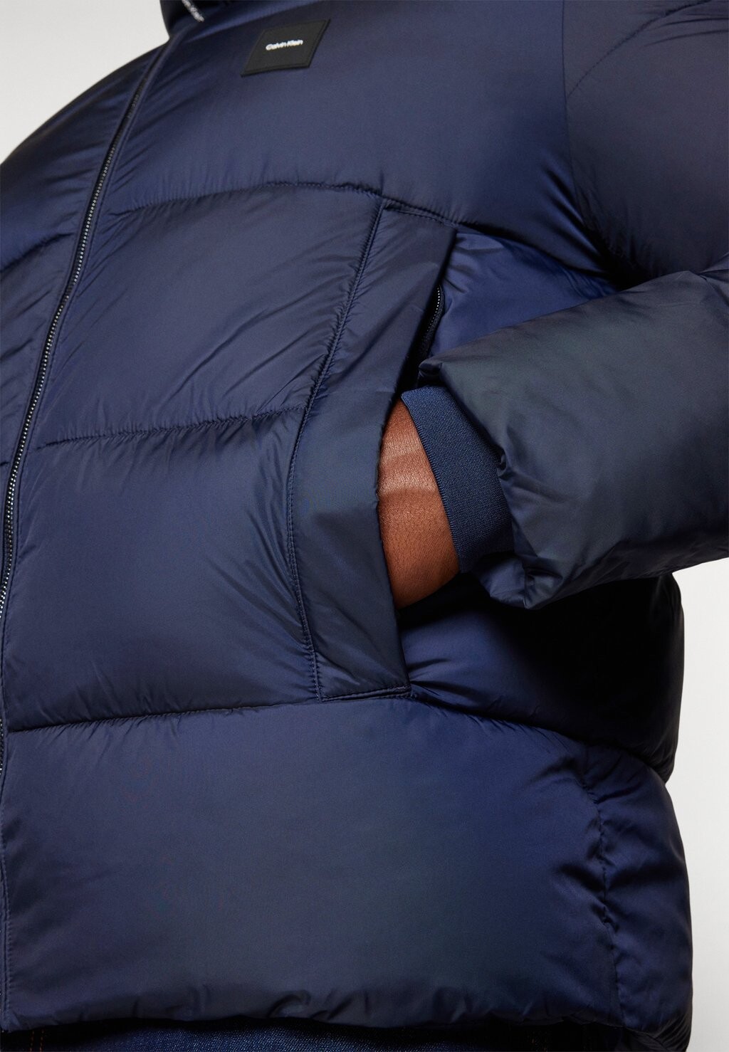 Зимняя куртка Calvin Klein, темно-синий
Зимняя куртка Calvin Klein, темно-синий