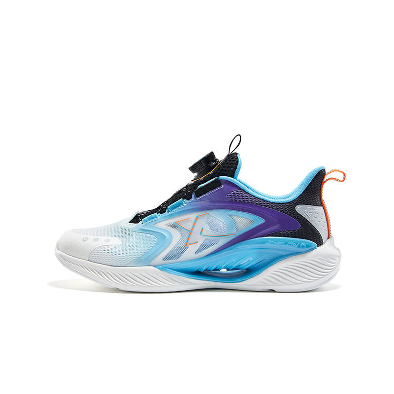 Цин Фэн 5.0 Амортизирующие, износостойкие низкие детские беговые кроссовки черный синий белый XTEP
Цин Фэн 5.0 Амортизирующие, износостойкие низкие детские беговые кроссовки черный синий белый XTEP