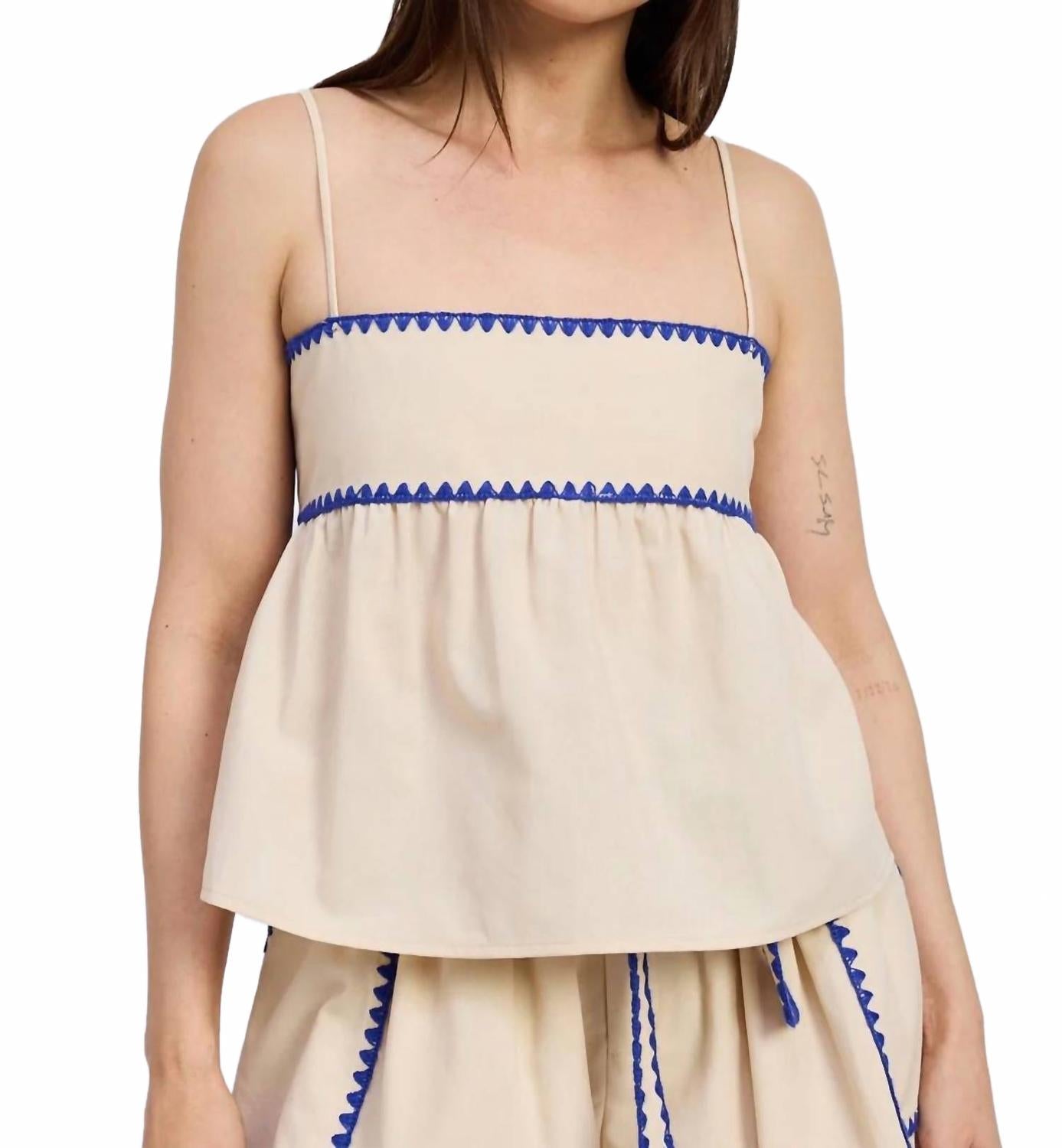 Топ Donatella в натуральном кобальте En Saison
Топ Donatella в натуральном кобальте En Saison