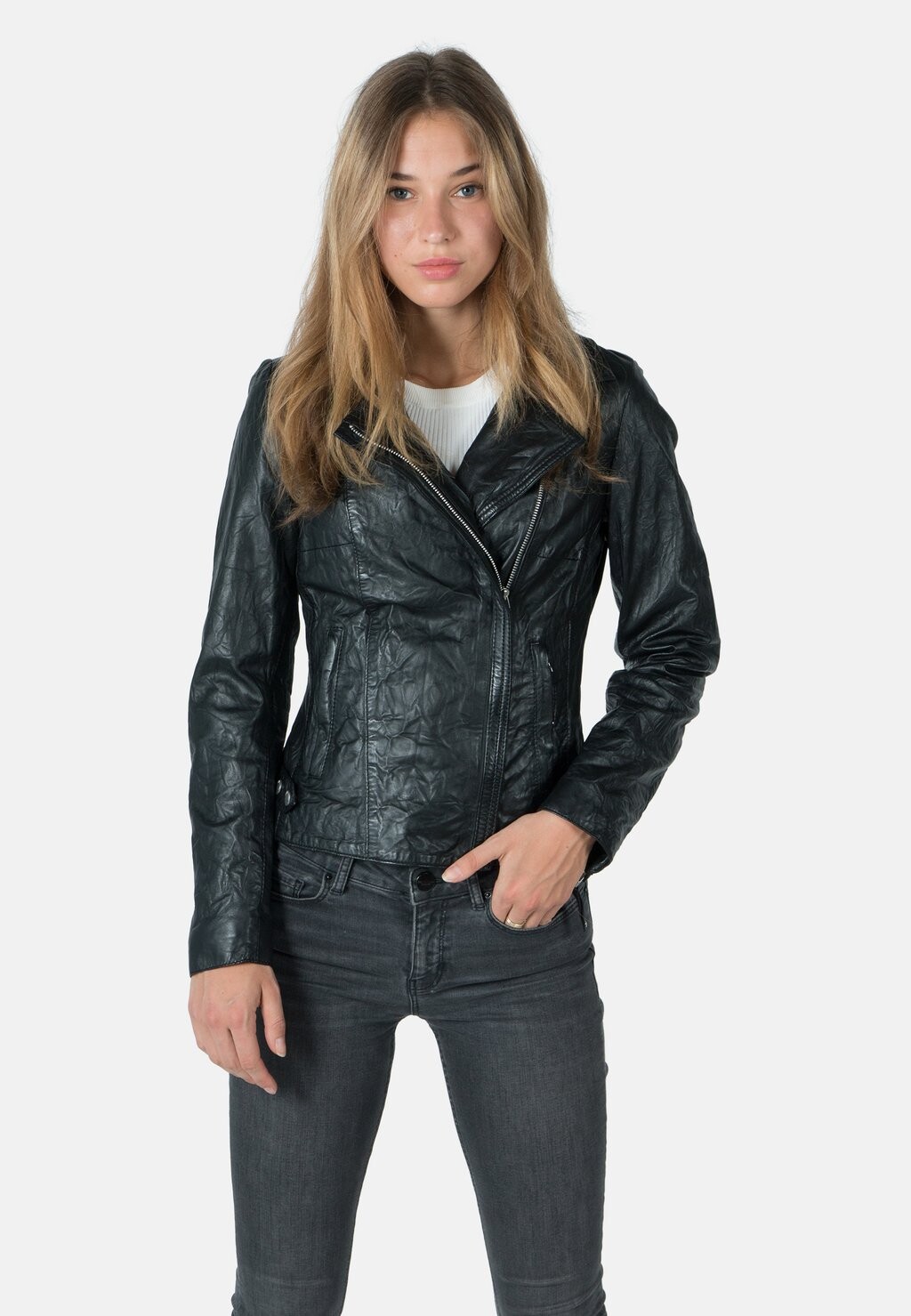 Кожаная куртка Freaky Nation JOSY, черный
Кожаная куртка Freaky Nation JOSY, черный