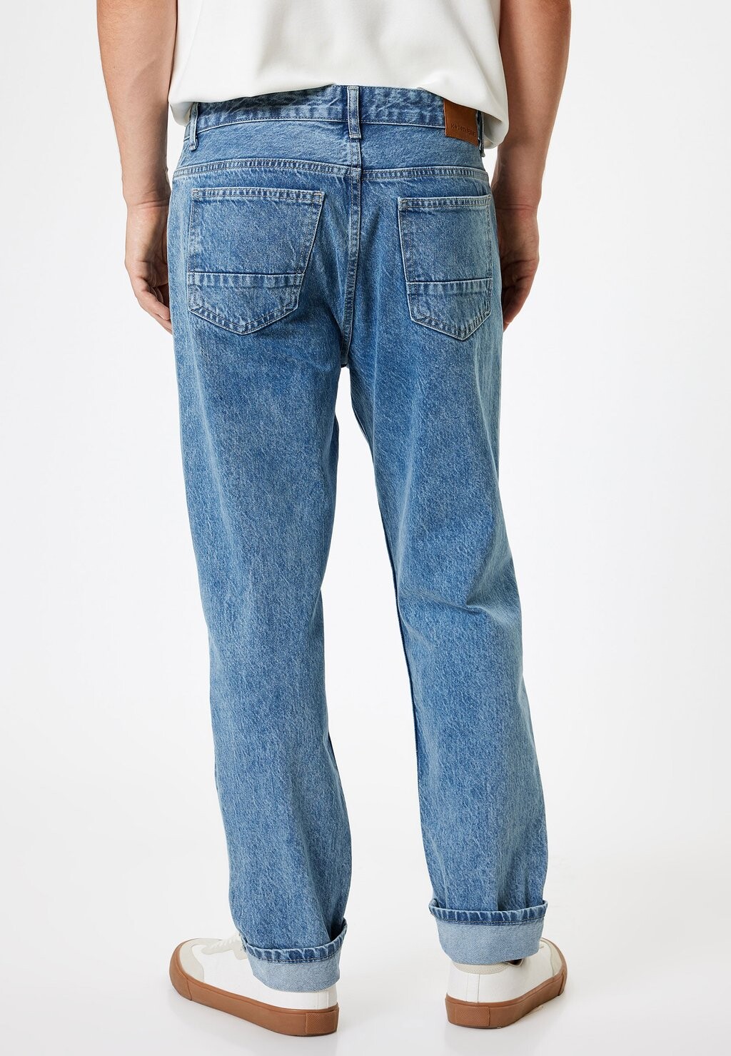 Джинсы прямого кроя KORBAN 90'S Koton, синий деним
Джинсы прямого кроя KORBAN 90'S Koton, синий деним