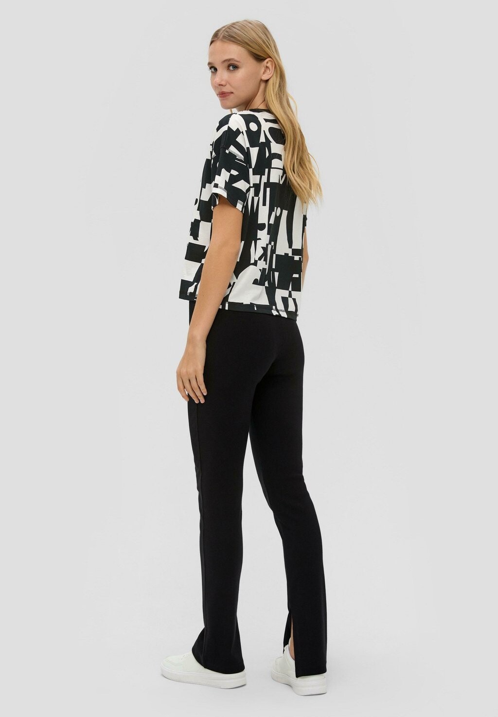 Леггинсы SKINNY Leggings QS, черный
Леггинсы SKINNY Leggings QS, черный