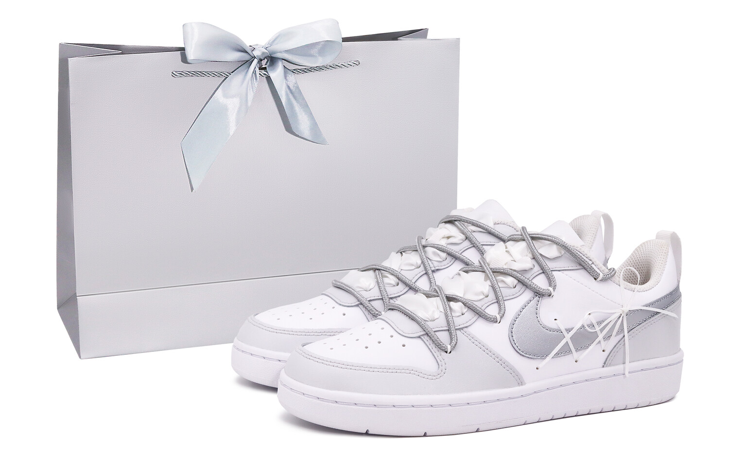 Кроссовки Nike Court Borough Skateboard Shoes Women's Low-Top White Silver
Кроссовки Nike Court Borough Skateboard Shoes Women's Low-Top White Silver