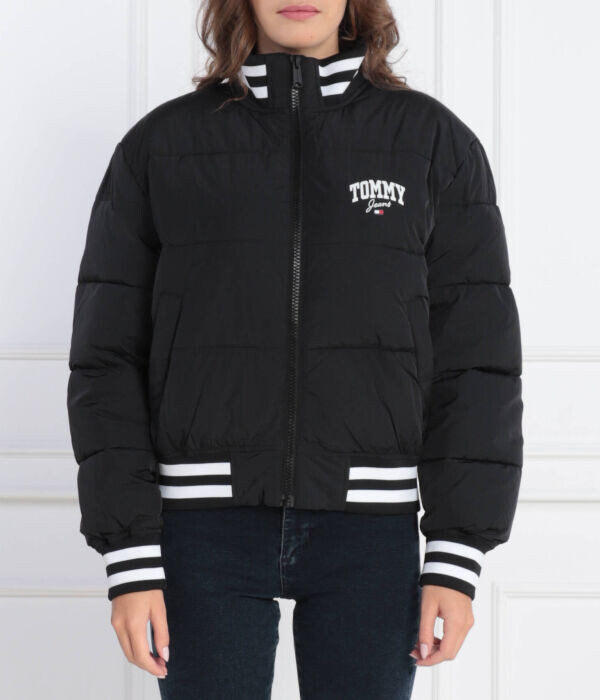 Куртка женская Tommy Jeans стеганая с окантовкой, черный
Куртка женская Tommy Jeans стеганая с окантовкой, черный