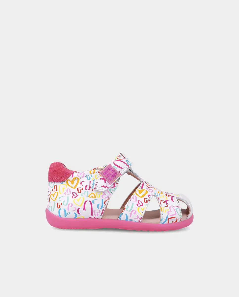 Открытые кожаные босоножки для девочек с принтом в виде сердца Agatha Ruiz de la Prada, многоцветный
Открытые кожаные босоножки для девочек с принтом в виде сердца Agatha Ruiz de la Prada, многоцветный