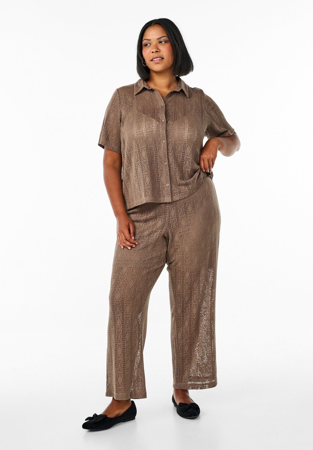 Брюки Zizzi, светло-коричневый 
Брюки Zizzi, светло-коричневый