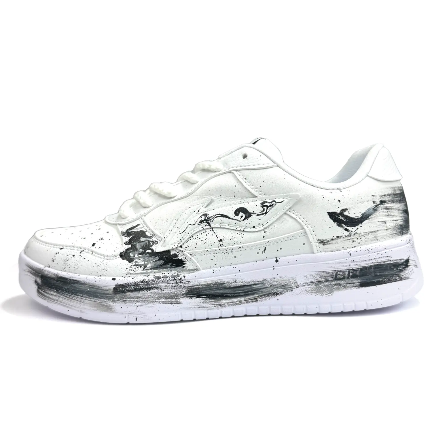 LINING Кроссовки для скейтбординга Pontoon Boats, легкие, дышащие, увеличивающие рост, с низким верхом, мужские, белые, черные
LINING Кроссовки для скейтбординга Pontoon Boats, легкие, дышащие, увеличивающие рост, с низким верхом, мужские, белые, черные