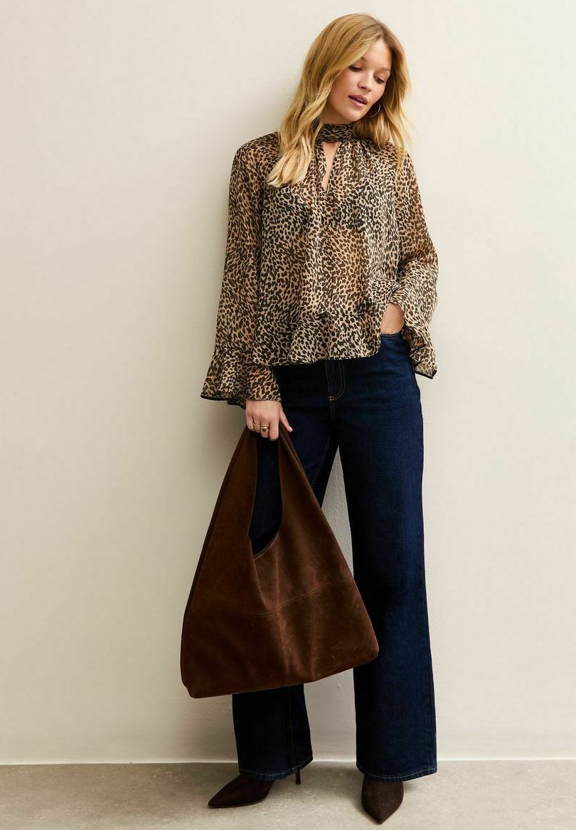 Блуза New Look ANIMAL PRINT HIGH NECK KEYHOLE , Brown Pattern/Brown
Блуза New Look ANIMAL PRINT HIGH NECK KEYHOLE , Brown Pattern/Brown