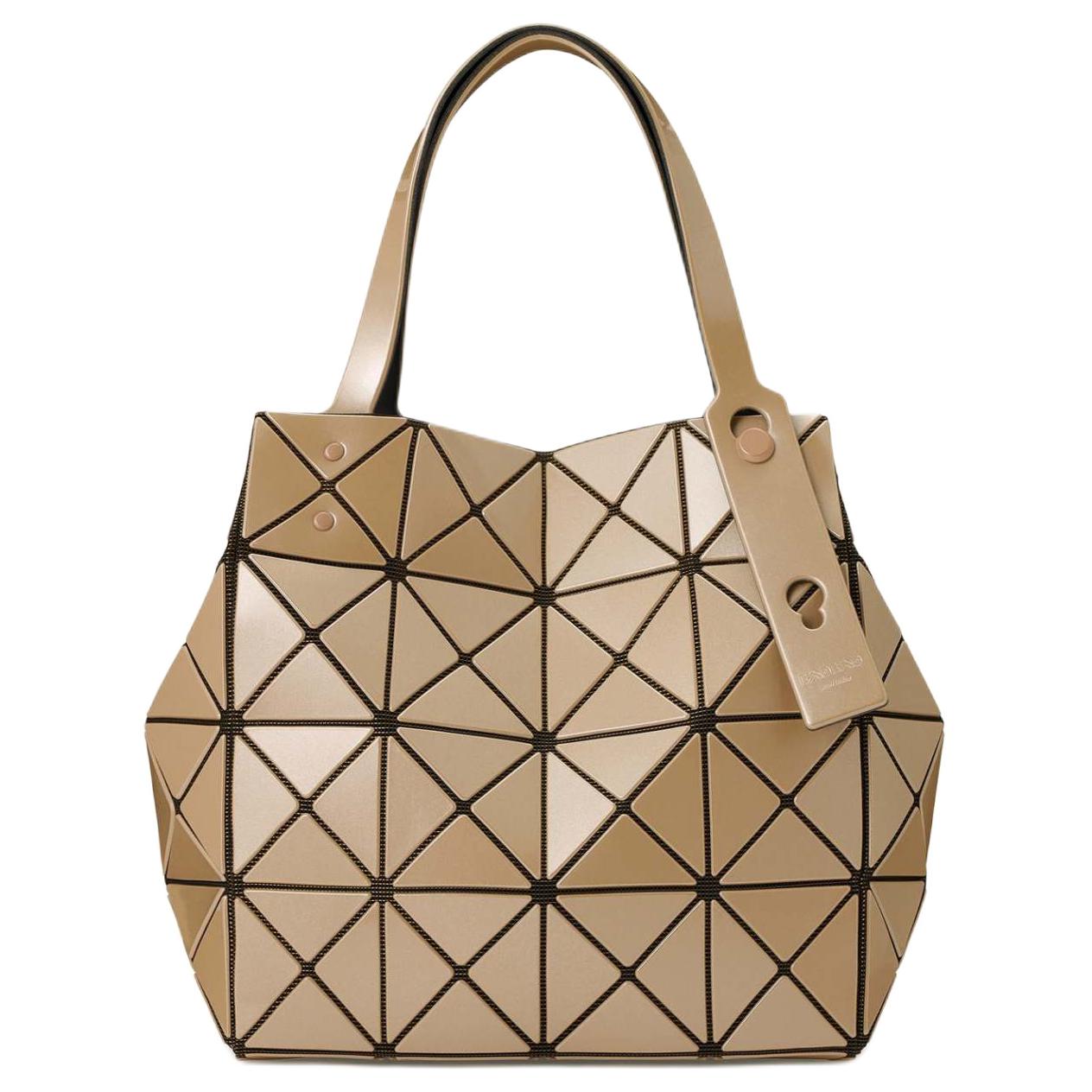 ISSEY MIYAKE Сумка из поливинилхлорида женская бежево-желтая
ISSEY MIYAKE Сумка из поливинилхлорида женская бежево-желтая