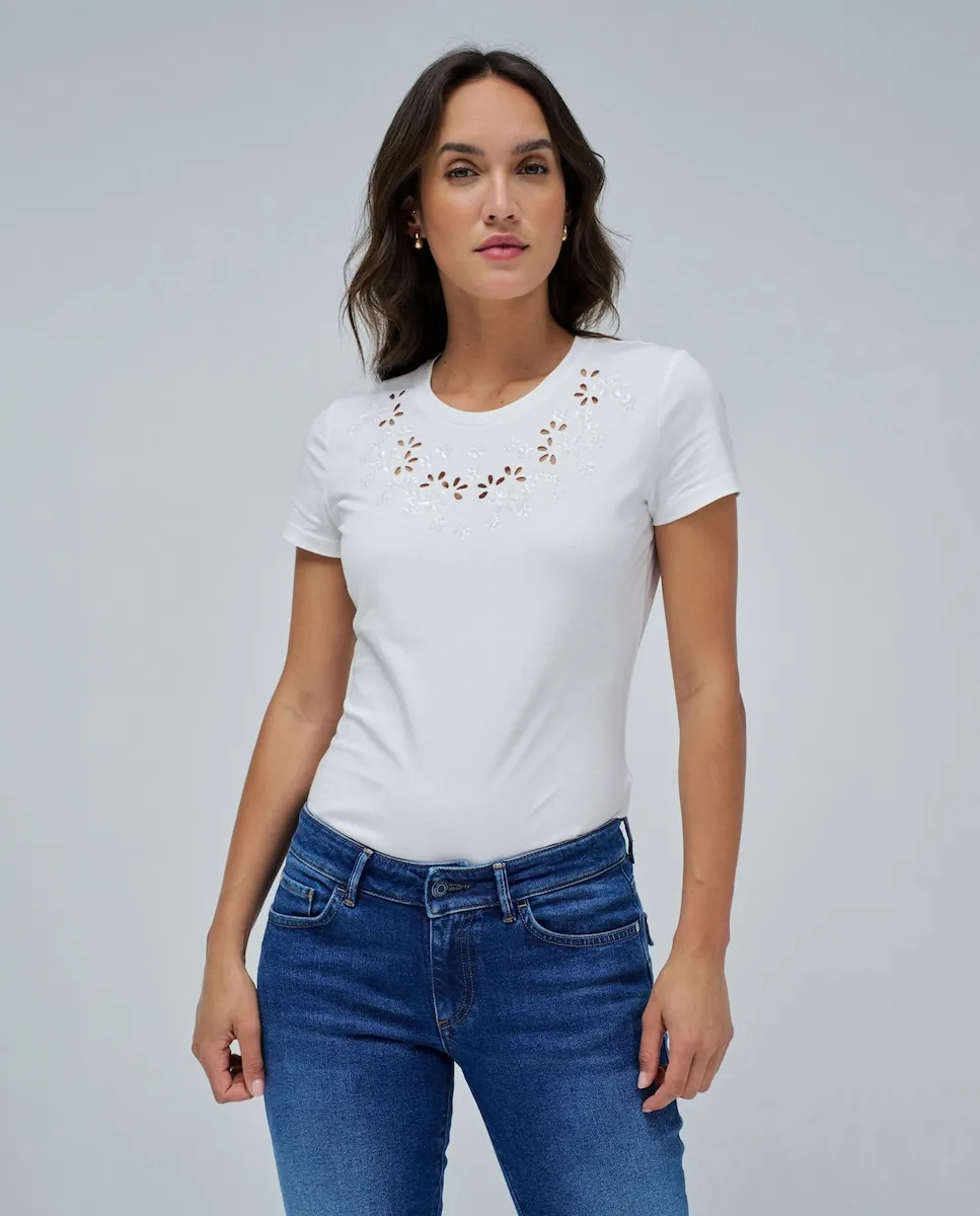 Женская футболка с вышивкой Salsa Jeans, белый
Женская футболка с вышивкой Salsa Jeans, белый